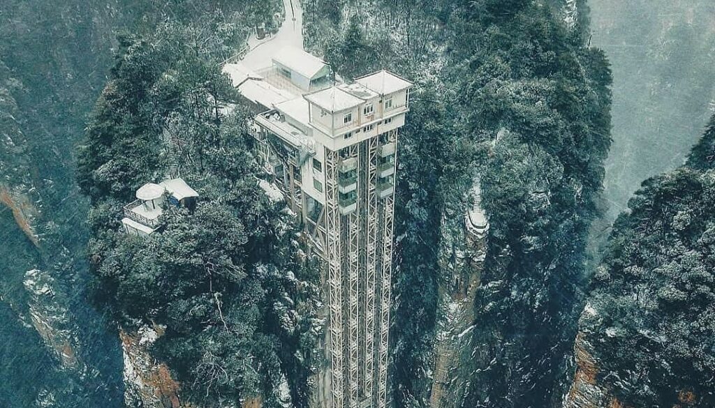 Bailong Elevator